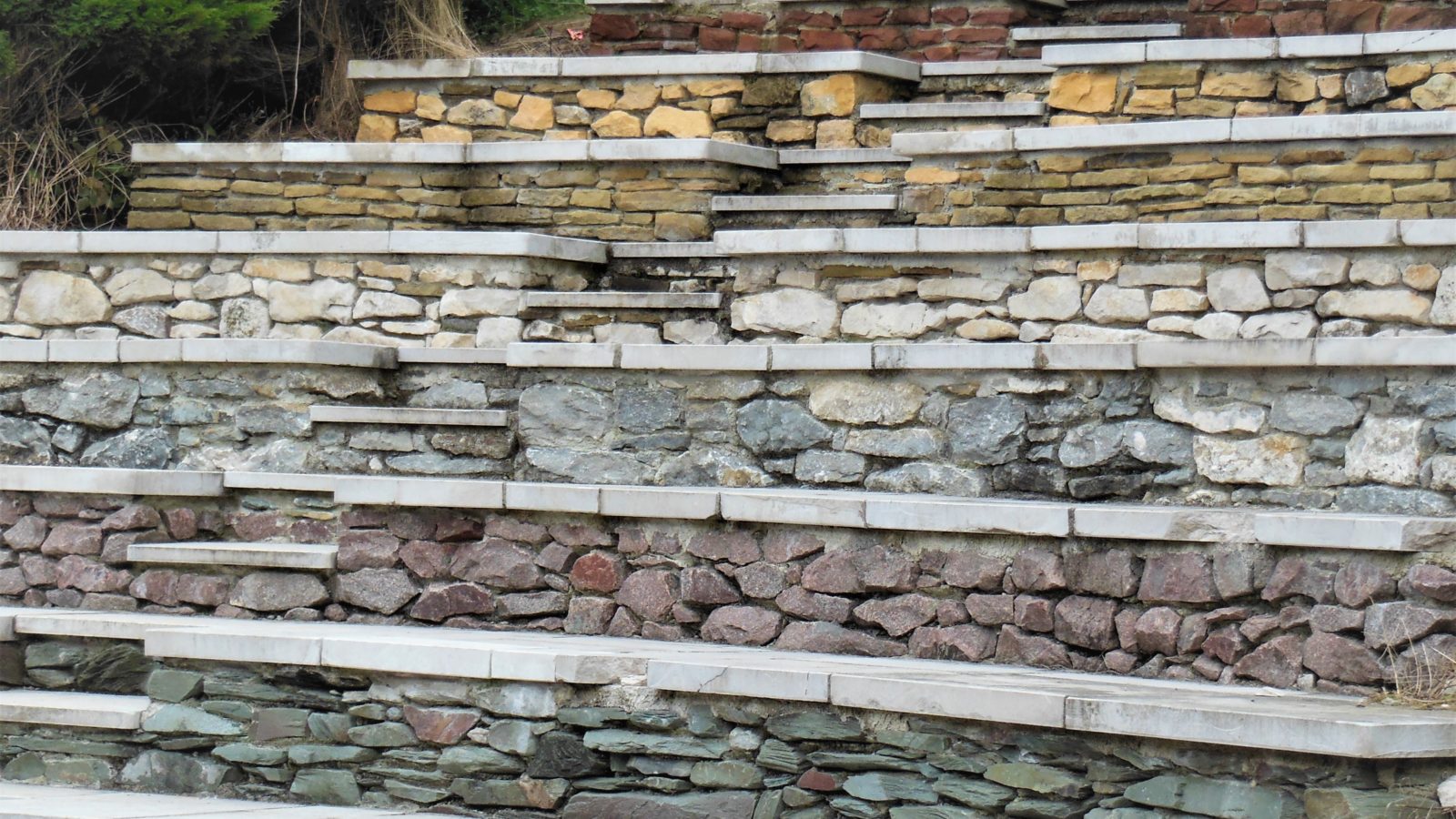 Building stone steps